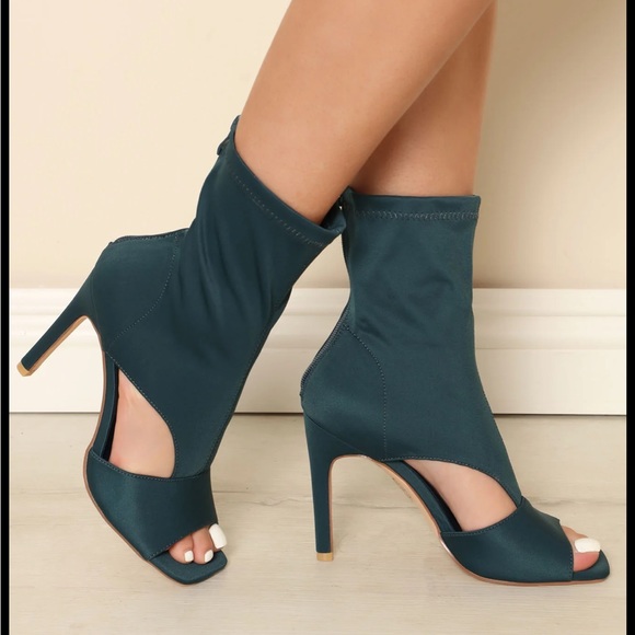 Fashion Nova Chic Moment Booties - Picture 3 of 8